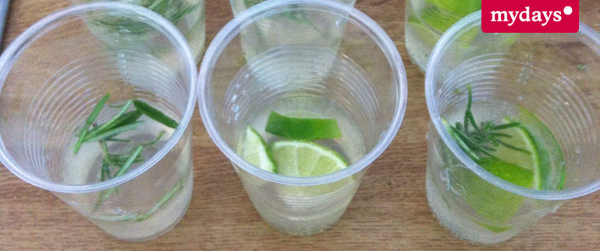 Einfache Cocktails sind genau richtig für den Sommer. Du bekommst von uns drei einfache Rezepte. 