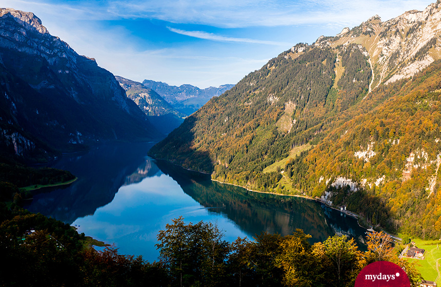 Klöntalersee in der Schweiz